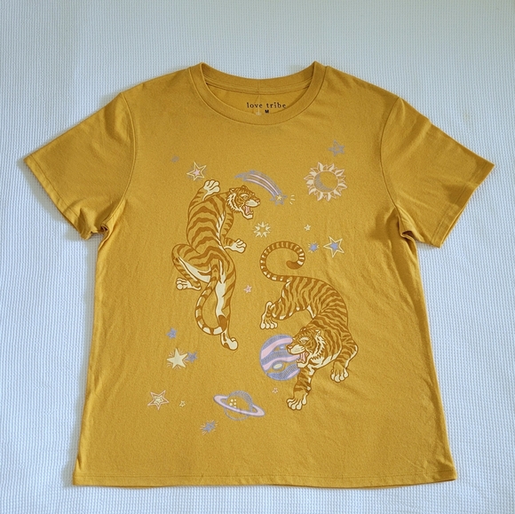 love♥️ tribe Cosmic🌌 Tiger🐅 Graphic Tee👕 - NWOT - Picture 1 of 10